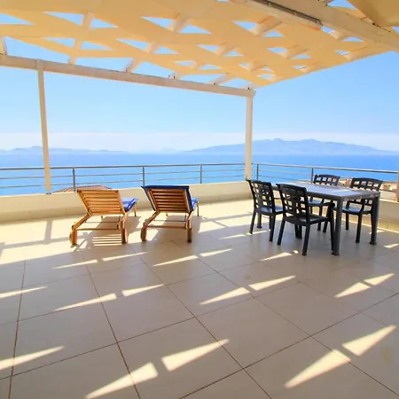Blue * Saranda